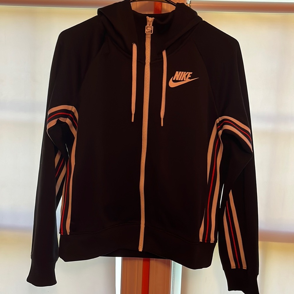 Women’s Nike hoodie